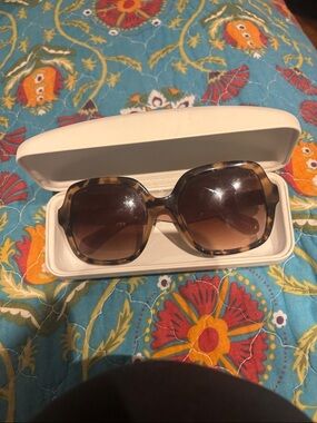 Women’s Square Oversized Sunglasses - Brown